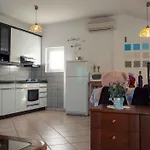 In - Insel Rab 43103 Apartment *