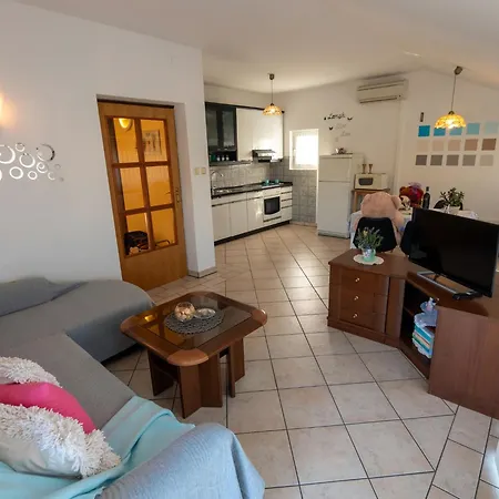 Apartment In - Insel Rab 43103 Supetarska Draga