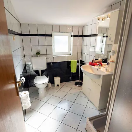 In - Insel Rab 43103 Apartman