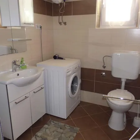 In - Insel Rab 43103 Apartment *